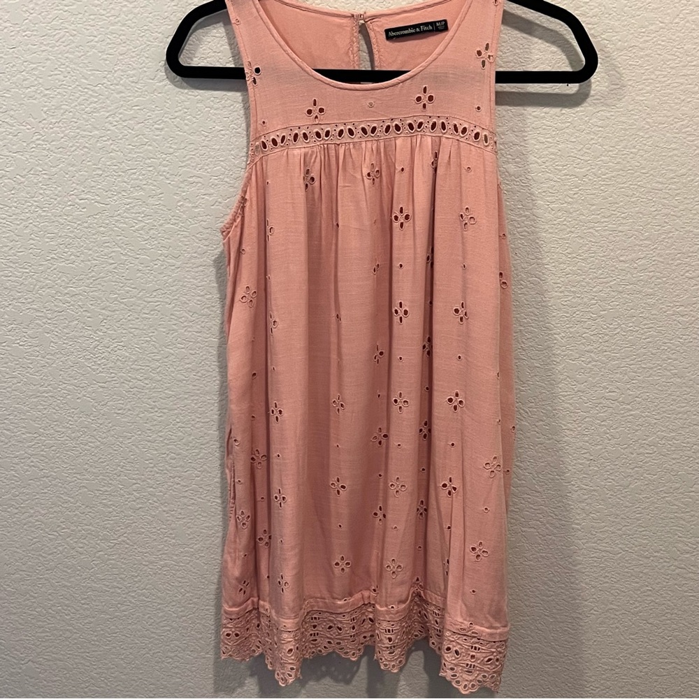 ABERCROMBIE & FITCH - Eyelet Mini Peach Color Dress Sz MP Medium Petite